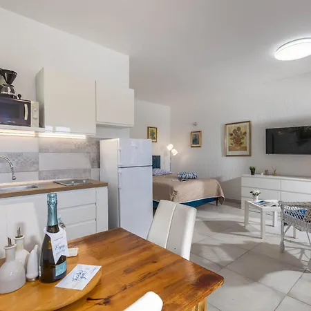 Sladonja Apartmán